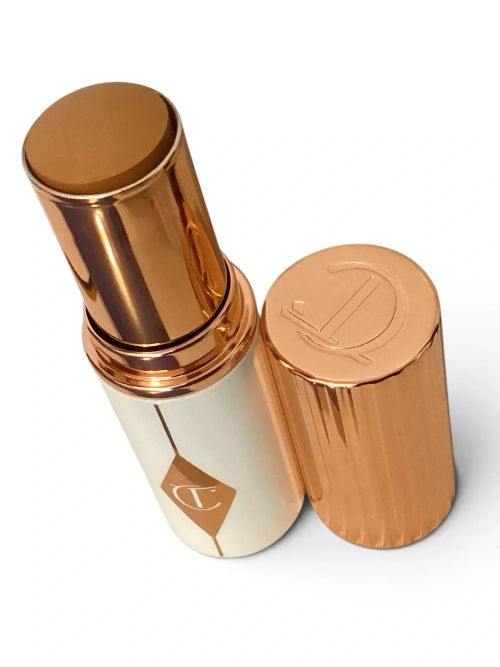 Fall Glow Charlotte Tilbury Unreal Skin Glow Sheer Hydrating Tint 10 Medium Tan